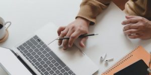 基金新手入门必看知识 这6点是关键 (https://www.cnq.net/) 基金基础教程 第1张