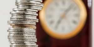 爆款基金是什么基金 体现出几个明显特点 (https://www.cnq.net/) 基金基础教程 第1张