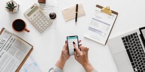 基金定投产品特点 基金基础教程 第1张-学习理财网 基金定投产品特点 (https://www.cnq.net/) 基金基础教程 第1张