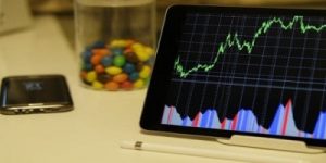 可转债有什么好处 可转债投资有这些好处 股票基础教程 第1张-学习理财网 可转债有什么好处 可转债投资有这些好处 (https://www.cnq.net/) 股票基础教程 第1张