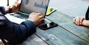 评级上调对股票的影响 没有想象那么大 (https://www.cnq.net/) 股票基础教程 第1张