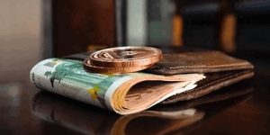 基金的现金分红和红利再投的区别是什么 基金操作小秘诀 (https://www.cnq.net/) 基金基础教程 第1张